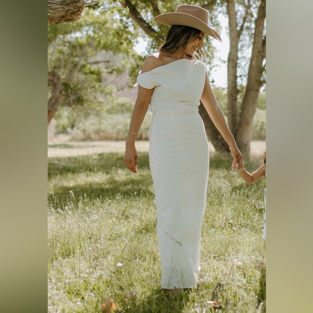 Off shoulder White Dress